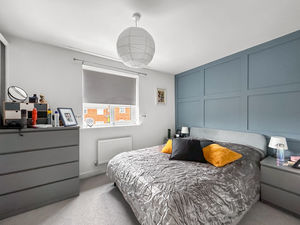 Photo 8- click for photo gallery